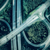 Bild einer Autobahn als Symbol für die Datenmigration im Migrationsprojekt